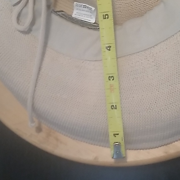 Scala hat - Picture 8 of 9